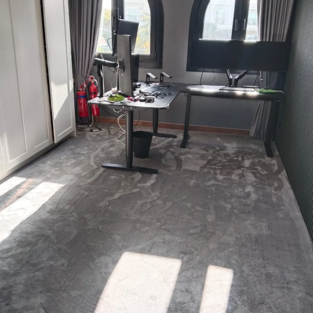 Villa Shaggy Carpet Dubai