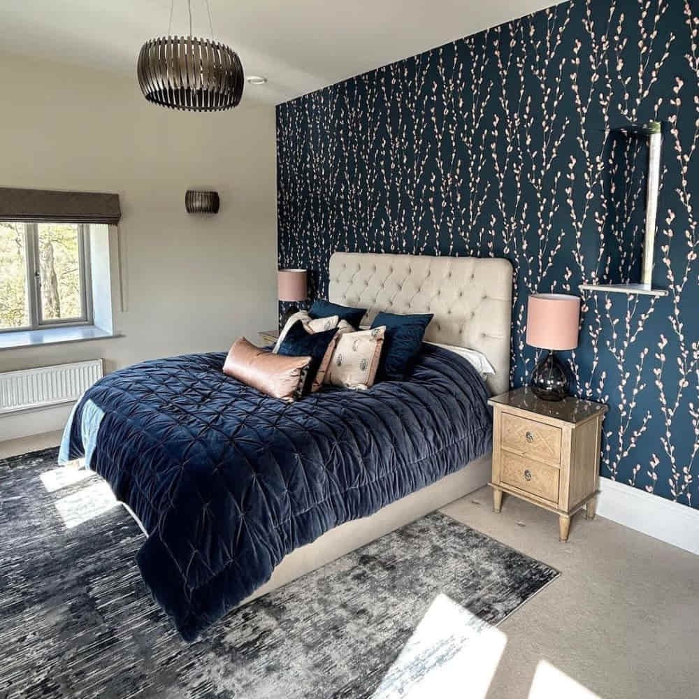 Why Dubai's Finest Homes Choose Grasscloth